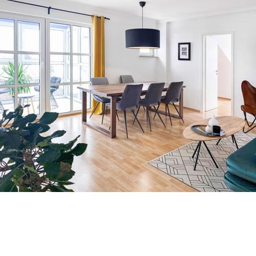 Laydo Lodges Freising mit 3 Schlafzimmern und Wintergarten