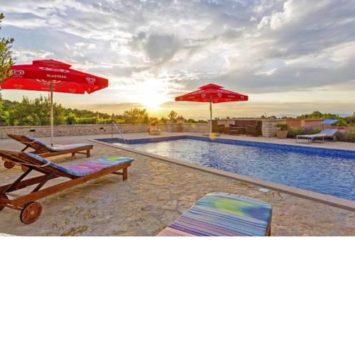 LCT Holiday Home Dugi