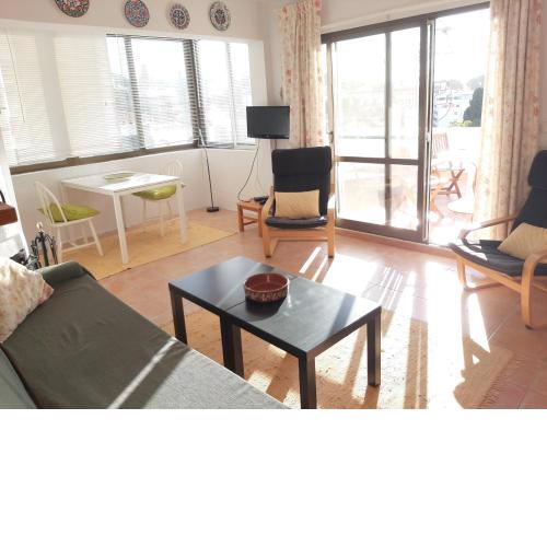 Le pied. Charmant appartement lumineux et calme.