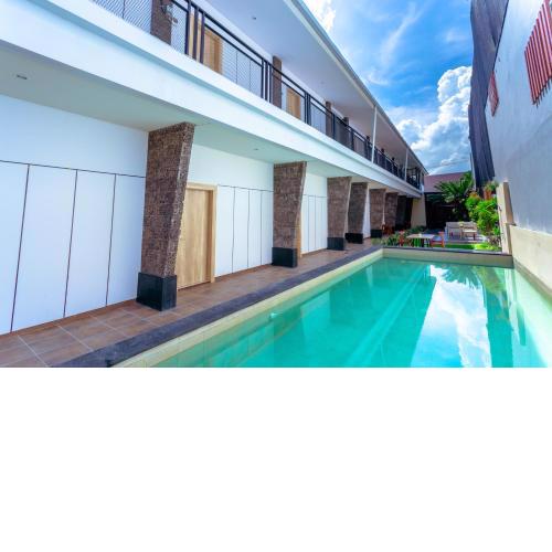 Lega Legi Town House Seminyak by The Lavana