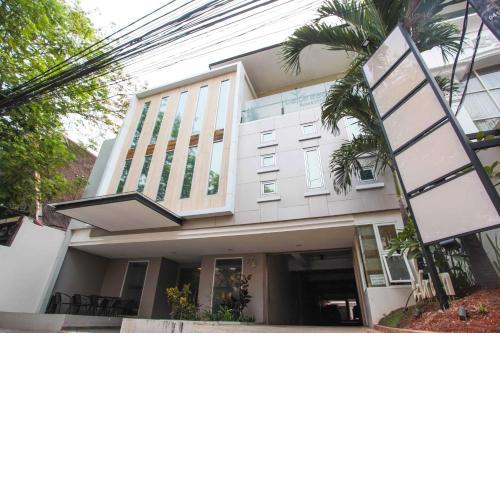 LeGreen Suite Kuningan