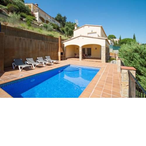 Les Cabanyes Villa Sleeps 6 Pool WiFi