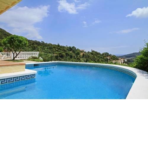 Les Cabanyes Villa Sleeps 8 Pool