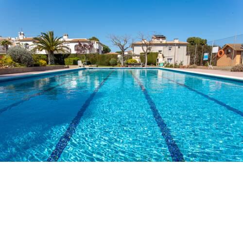 L'Escala Calm ideal holidays