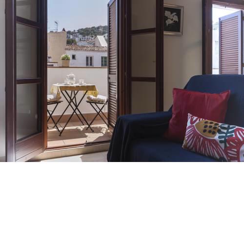 Lets Holidays apartment La Guardia