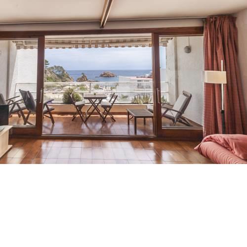 Lets Holidays apartment Mar Menuda