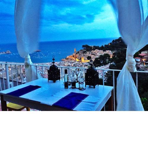 Lets Holidays best view apartment