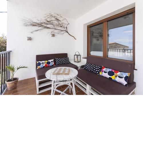 Lets Holidays Gabarra apartment