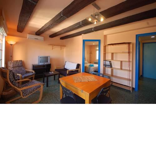 Lets Holidays Mediterranean Centric Apartment