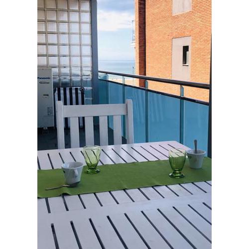 Lets Holidays New Flat Beachfront In Castelldefels