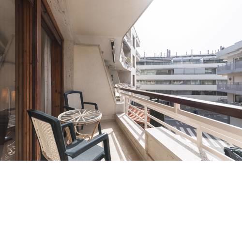 Lets Holidays Tropicana apartment 3