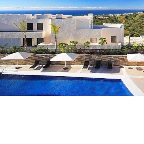 Lets in the Sun - Sea and Mountain view apartment