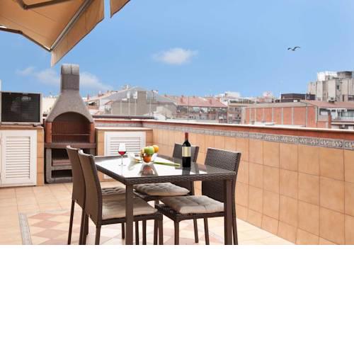 LetsGo Sagrada Familia Penthouse