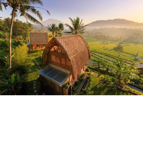 Like living in a romantic Balinese painting