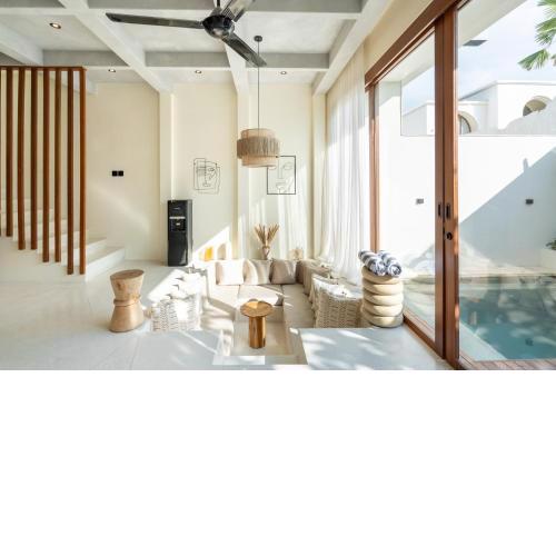 Liminal Palace 2 Villa