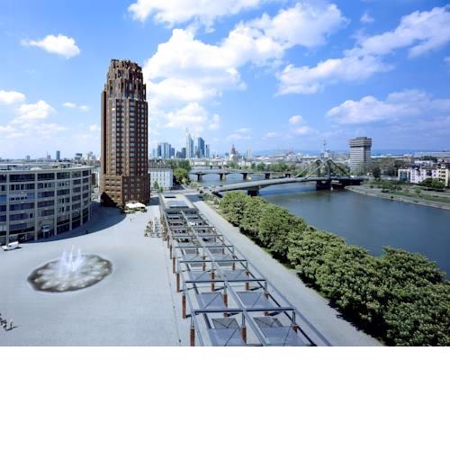 Lindner Hotel & Residence Main Plaza