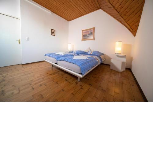 Living on beautiful farm - Free Parking - Terrace