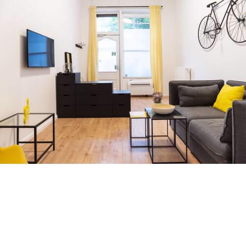 [LL] Modern dream with AC&high ceilings 3 bedrooms