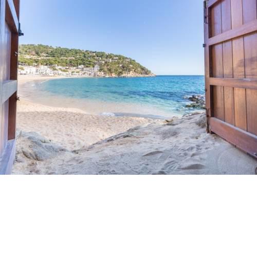 Llafranc Villa Sleeps 8 WiFi