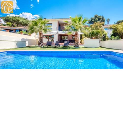 Lloret de Mar Villa Sleeps 10 Pool Air Con WiFi