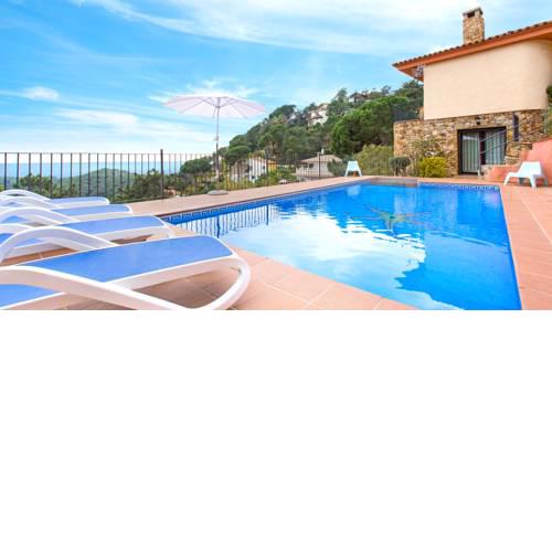 Lloret de Mar Villa Sleeps 10