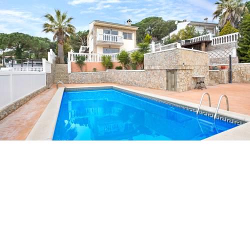 Lloret de Mar Villa Sleeps 13