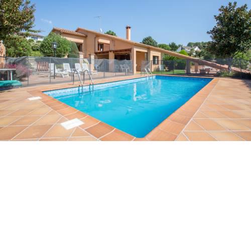 Lloret de Mar Villa Sleeps 14