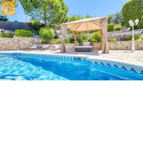 Lloret de Mar Villa Sleeps 7 Pool WiFi