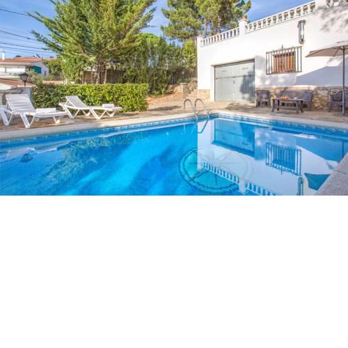 Lloret de Mar Villa Sleeps 7