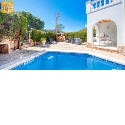 Lloret de Mar Villa Sleeps 8 Pool WiFi