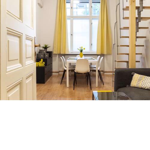 [LM] Dream Walk-in Shower & A/C freshly renovated