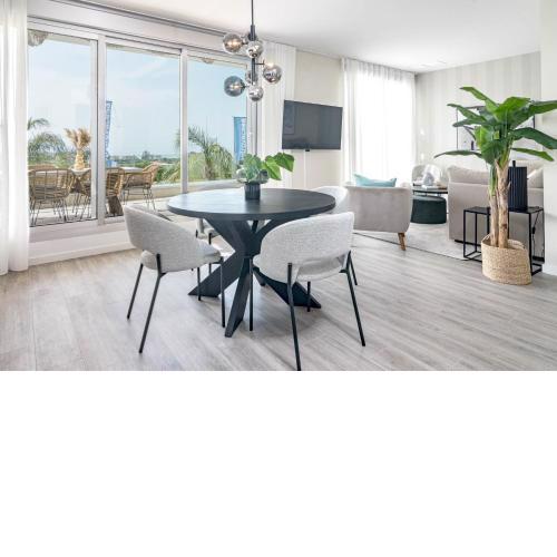 LM42A- Nicely furnished family flat