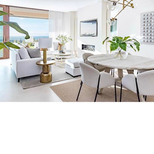 LO- Brand new apartment, stunning views