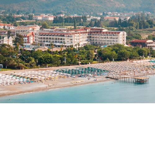 L'Oceanica Beach Resort
