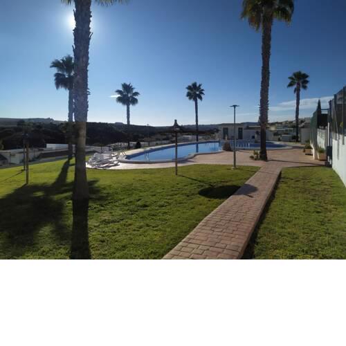 Loft a 5 minutos de la playa La Marina en coche