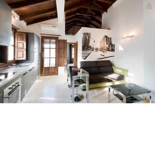 Loft Centro espectacular terraza con todos los servicios bien com