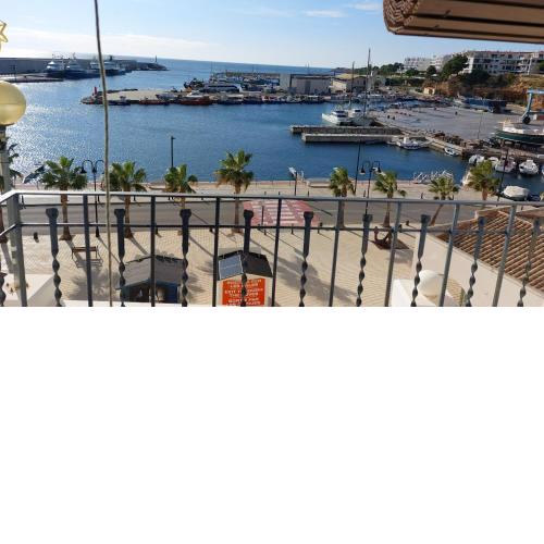 LOFT CON ESPECTACULARES VISTAS AL PUERTO