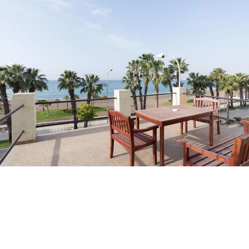 Loft con gran terraza en primera linea de playa
