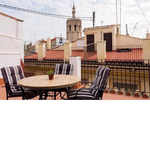 LOFT IN OLD CITY 2th or 3th floor and TERRACE in 4th floor