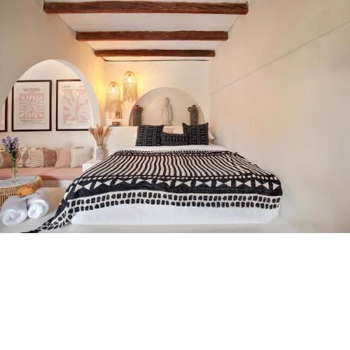 Loft Style Private Bungalow Seminyak 1 bedroom