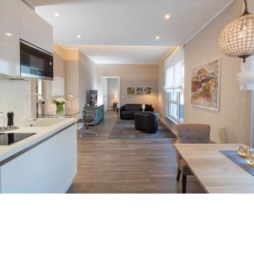 Logis First Class Business Suites