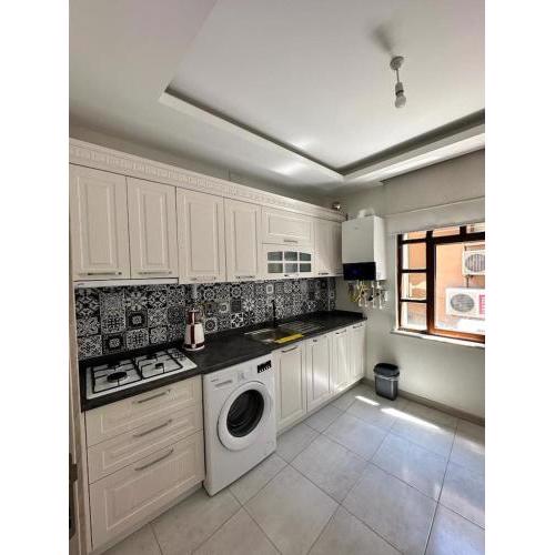 Long Street Suites No 1