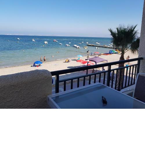 Los Alcazares Beach Front 3 bed 2 bath apartment