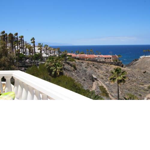 Los Gigantes | 1 bedroom | pool | fantastic views | central