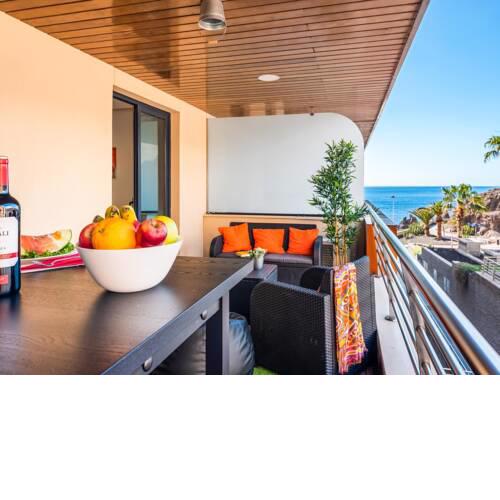 Los gigantes apartament with wifi and heated pool