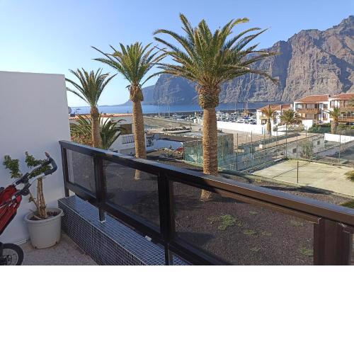 Los Gigantes holiday
