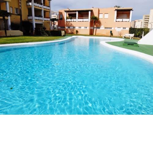 Los Juncos Apartamentos - Solo Familias