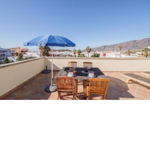 LOS LLANOS ROOF TERRACE