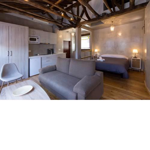 Los Lobos Suites Apartamentos