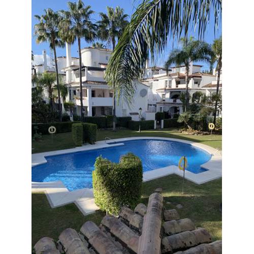 Los Naranjos private 3 bedrooms POOL facing
